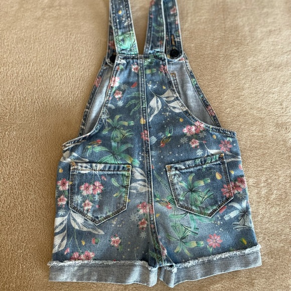 GAP Floral Toddler Jumpsuit Short - Size 2T - Picture 4 of 9
